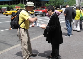 Image for article Practitioners Take to the Streets to Clarify the Truth in New York