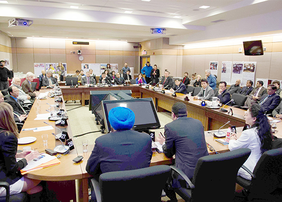 Image for article Canada: Persecution of Falun Gong Under the Spotlight at Government Roundtable on Human Rights