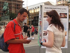 Image for article Serbia: Events Held in Four Major Cities to Raise Awareness about the Persecution of Falun Gong