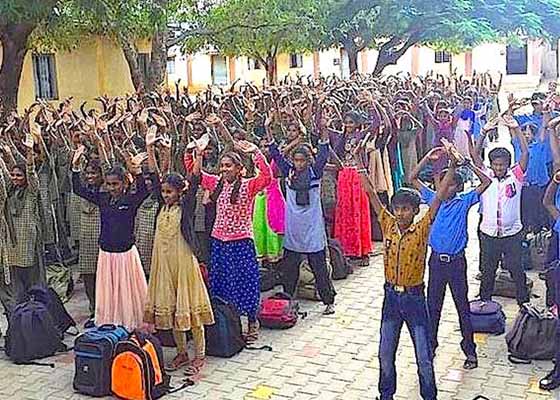 Image for article India: Falun Dafa Presentations Well-Received in Bangalore Schools