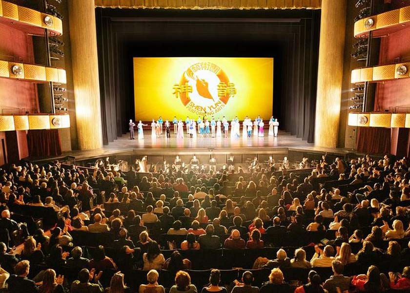 Image for article Shen Yun Travels to Three U.S. States to Share the True Beauty of China